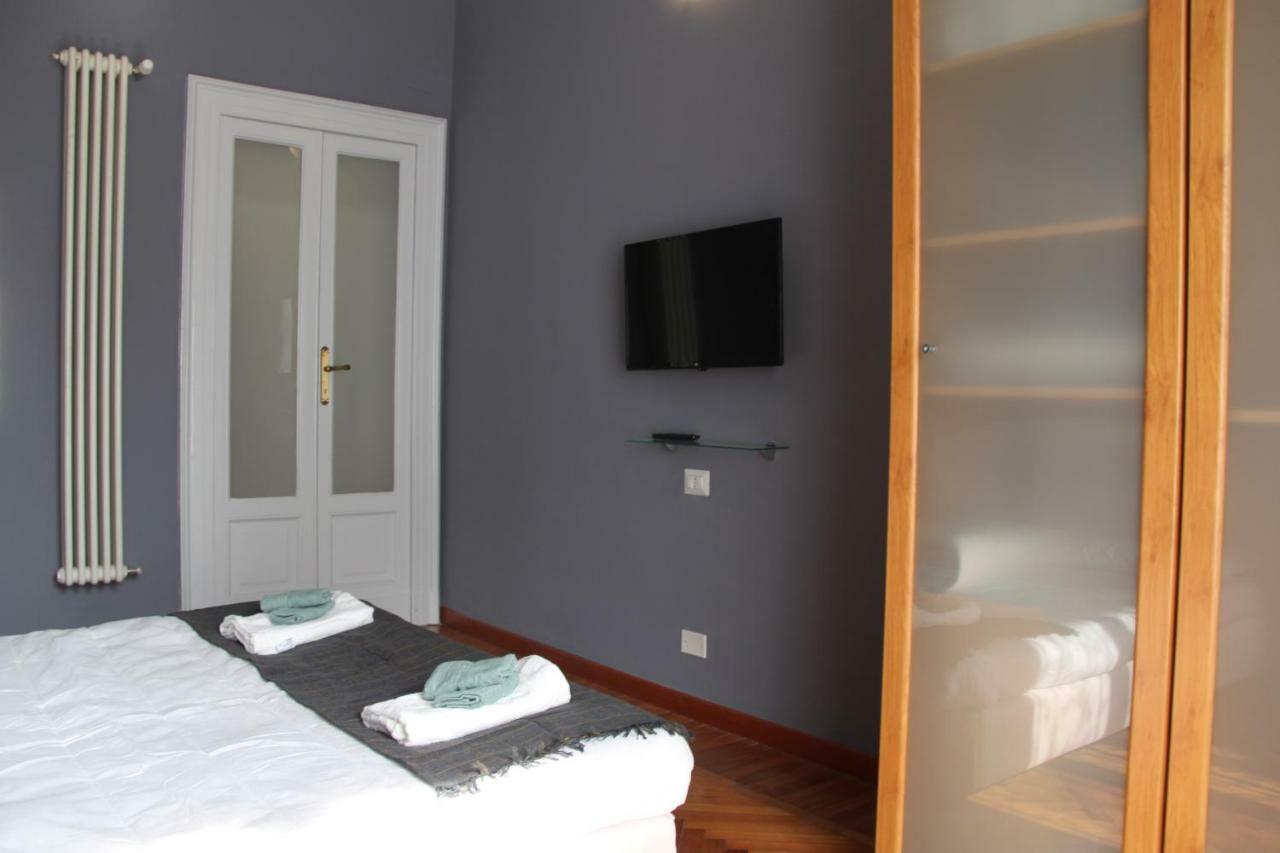 Viale Lunigiana - Penthouse - 6 People Appartement Milaan Buitenkant foto